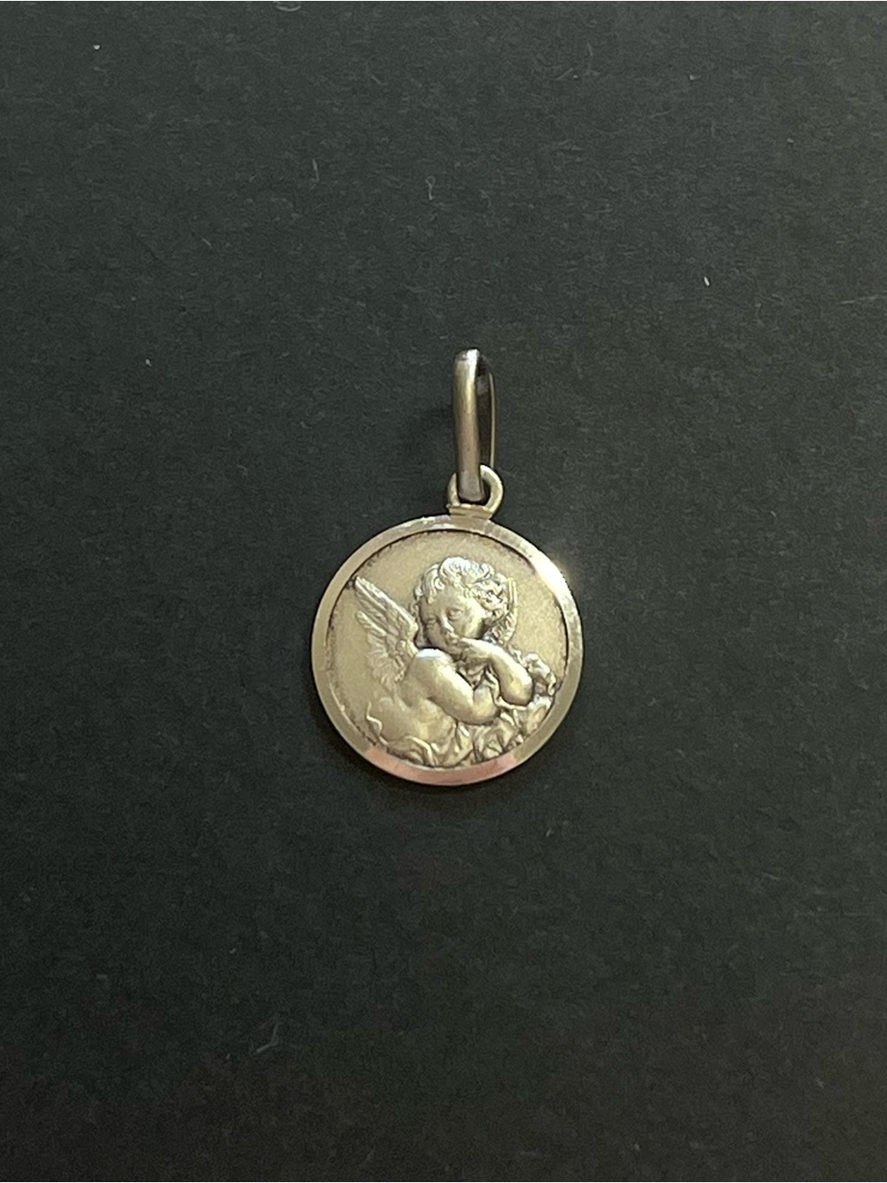 Sterling silver angel pendant. 925